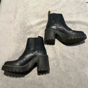 Dr. Marten Spence Boots Size 8
